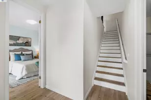 6299 Rocky Point Ct, Oakland, CA 94605 - Photo 25