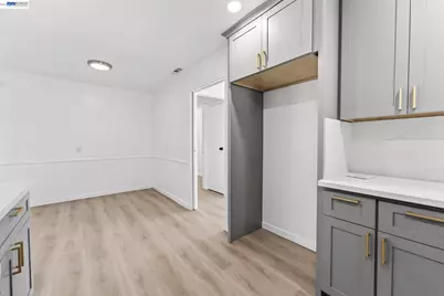 15524 Montreal St, San Leandro, CA 94579 - Photo 13