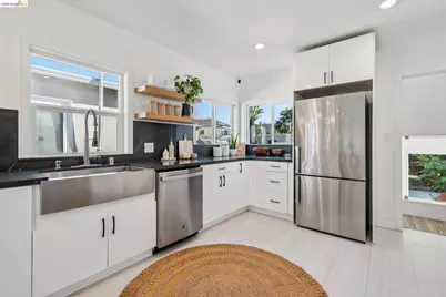 1646 Ashby Ave, Berkeley, CA 94703 - Photo 13