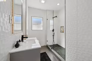 1646 Ashby Ave, Berkeley, CA 94703 - Photo 23