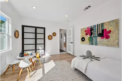 1646 Ashby Ave, Berkeley, CA 94703 - Photo 21