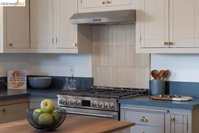 3046 Deakin St, Berkeley, CA 94705 - Photo 27