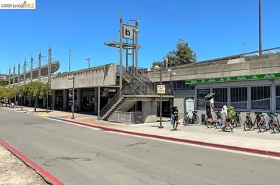 3046 Deakin St, Berkeley, CA 94705 - Photo 59