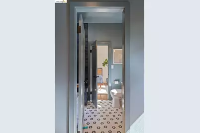 3046 Deakin St, Berkeley, CA 94705 - Photo 21