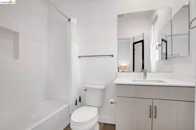 2229 Myrtle St, Oakland, CA 94607 - Photo 29