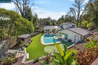 1816 Meadow Ln, Walnut Creek, CA 94595 - Photo 37