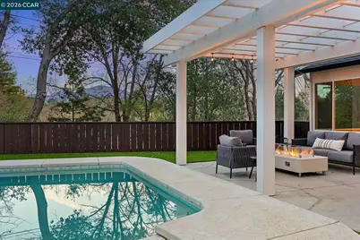 1816 Meadow Ln, Walnut Creek, CA 94595 - Photo 11