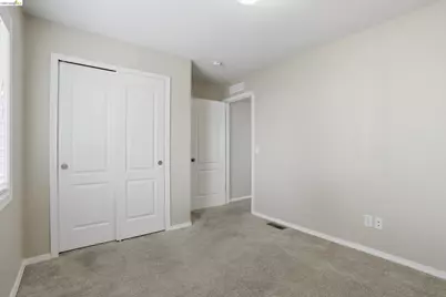 360 Grant Line Rd #SPC 18, Tracy, CA 95376 - Photo 17