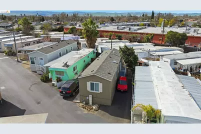 360 Grant Line Rd #SPC 18, Tracy, CA 95376 - Photo 25