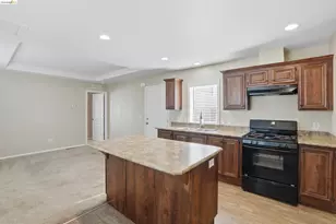 360 Grant Line Rd, Tracy, CA 95376 - Photo 5