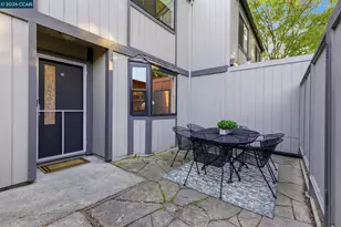 1589 Ashwood Dr, Martinez, CA 94553 - Photo 3