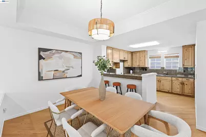 4636 Redwood Rd, Oakland, CA 94619 - Photo 17