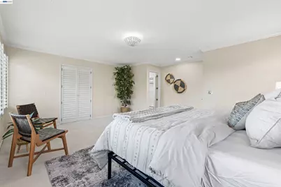 4636 Redwood Rd, Oakland, CA 94619 - Photo 29