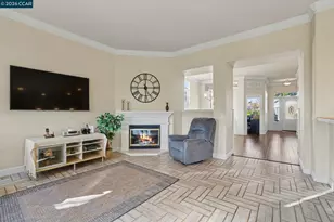 208 Summerset Dr, Brentwood, CA 94513 - Photo 9
