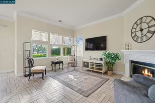 208 Summerset Dr, Brentwood, CA 94513 - Photo 9