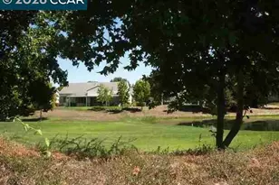 208 Summerset Dr, Brentwood, CA 94513 - Photo 23