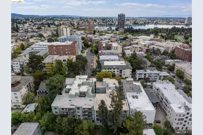 199 Montecito Ave #105, Oakland, CA 94610 - Photo 37