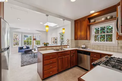 1815 Vine St, Berkeley, CA 94703 - Photo 15