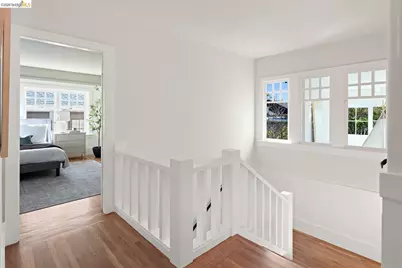 2962 Piedmont Ave, Berkeley, CA 94705 - Photo 29