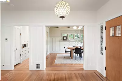 2962 Piedmont Ave, Berkeley, CA 94705 - Photo 15