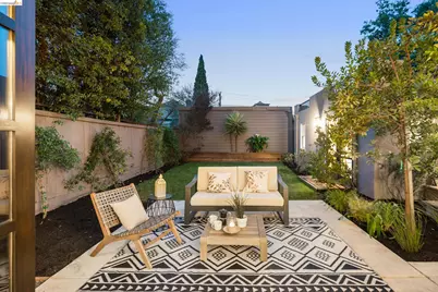 636 56th St, Oakland, CA 94609 - Photo 47