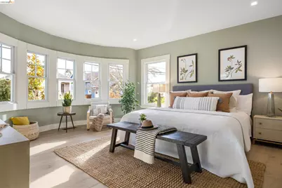 636 56th St, Oakland, CA 94609 - Photo 5