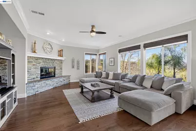 4 Majestic Oak Ct, San Ramon, CA 94583 - Photo 21