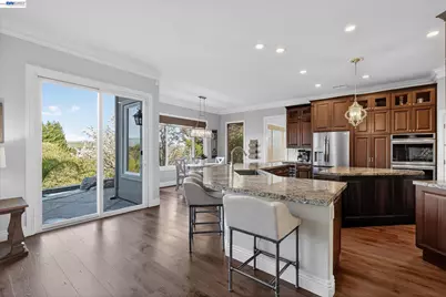 4 Majestic Oak Ct, San Ramon, CA 94583 - Photo 13