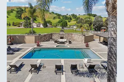 12755 Santa Teresa, San Martin, CA 95046 - Photo 5