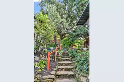 1101 Mountain Blvd, Oakland, CA 94611 - Photo 39