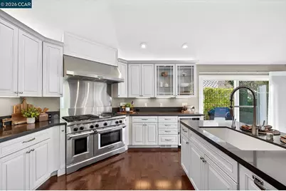 29 Deer Meadow Pl, Danville, CA 94506 - Photo 17