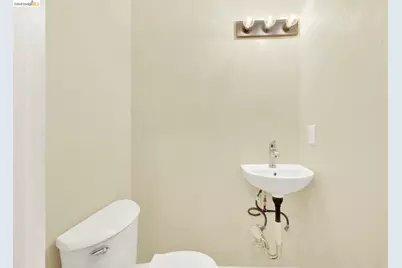 2170 104th Ave, Oakland, CA 94603 - Photo 29