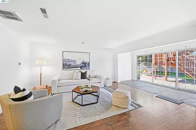 4179 Eggers Dr, Fremont, CA 94536 - Photo 17