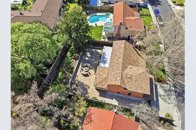 7738 Fairoaks Dr, Pleasanton, CA 94588 - Photo 37