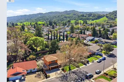 7738 Fairoaks Dr, Pleasanton, CA 94588 - Photo 39