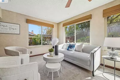 7738 Fairoaks Dr, Pleasanton, CA 94588 - Photo 23