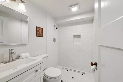 1622 Scenic Ave, Berkeley, CA 94709 - Photo 43