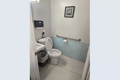 15548 Hesperian Blvd, San Lorenzo, CA 94580 - Photo 13