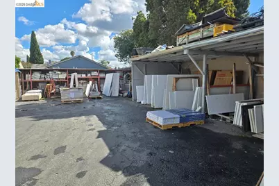 15548 Hesperian Blvd, San Lorenzo, CA 94580 - Photo 15