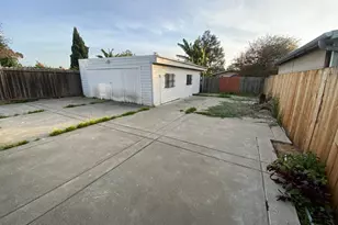 2639 Harold St, Oakland, CA 94602 - Photo 25