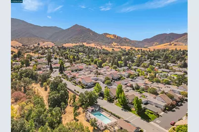 4 Mt Wilson Way, Clayton, CA 94517 - Photo 37