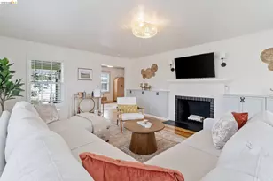 328 Walnut St, Stockton, CA 95204 - Photo 7