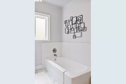 328 Walnut St, Stockton, CA 95204 - Photo 17