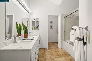 134 Caprice Cir, Hercules, CA 94547 - Photo 21