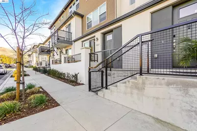 405 Industrial Parkway, Hayward, CA 94544 - Photo 3