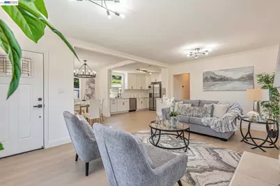 6927 Sunkist Dr, Oakland, CA 94605 - Photo 5