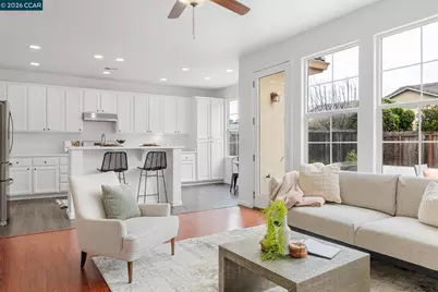 5700 Oakmont Dr, Richmond, CA 94806 - Photo 15