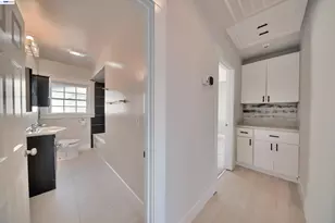 5706 Brookdale Ave, Oakland, CA 94605 - Photo 15