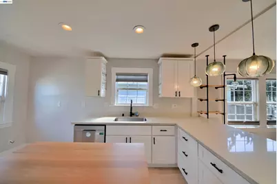 5706 Brookdale Ave, Oakland, CA 94605 - Photo 11