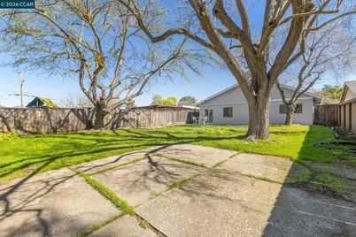 4216 Irene Dr, Martinez, CA 94553 - Photo 29
